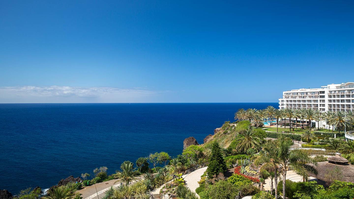 Pestana Grand Ocean Resort Hotel Funchal  Luaran gambar View of the Atlantic Ocean from the resort